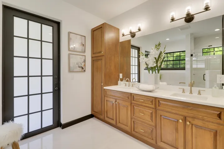 primary bath