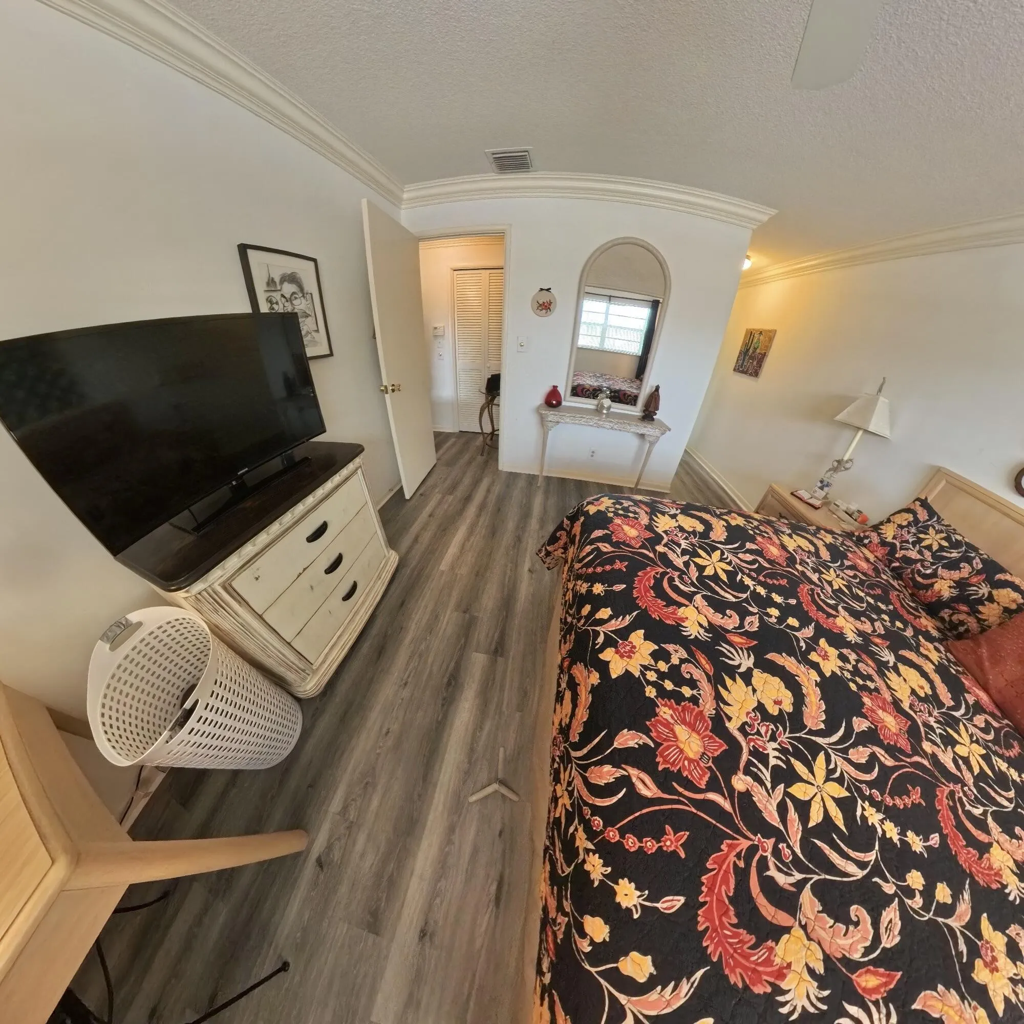 spacious bedroom