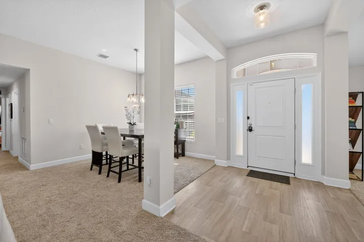 FOYER