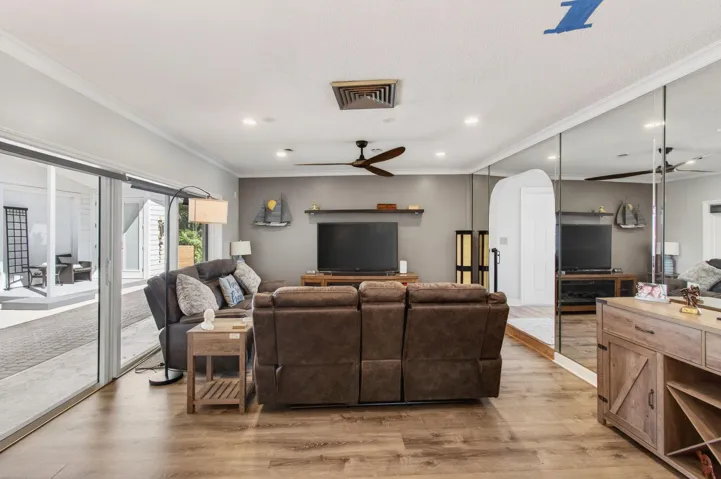 Refined Living Area