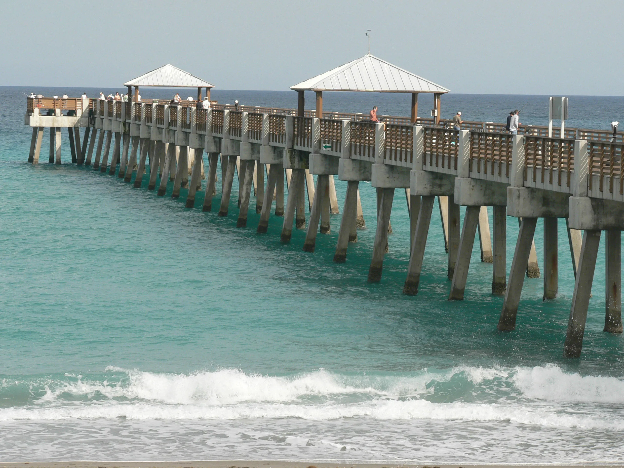 Juno Pier