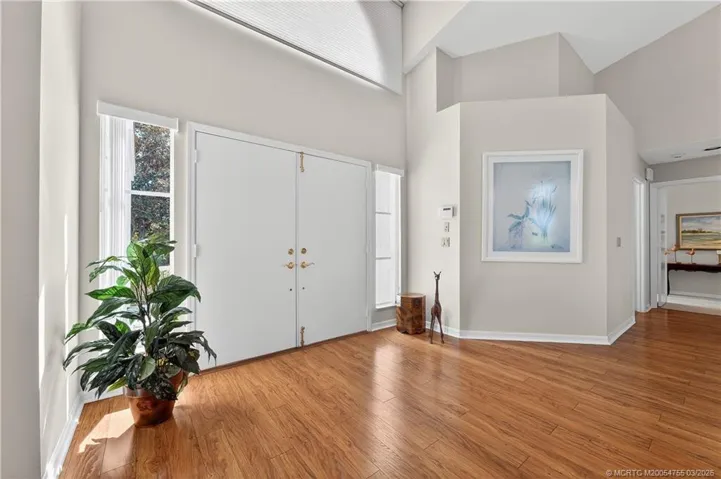 Front Foyer Entry
