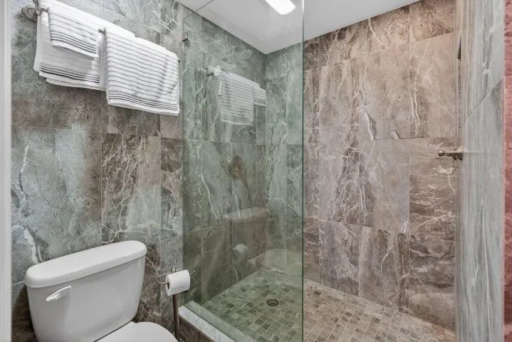 301 SEA OATS 17-web-or-mls-_MLP8607