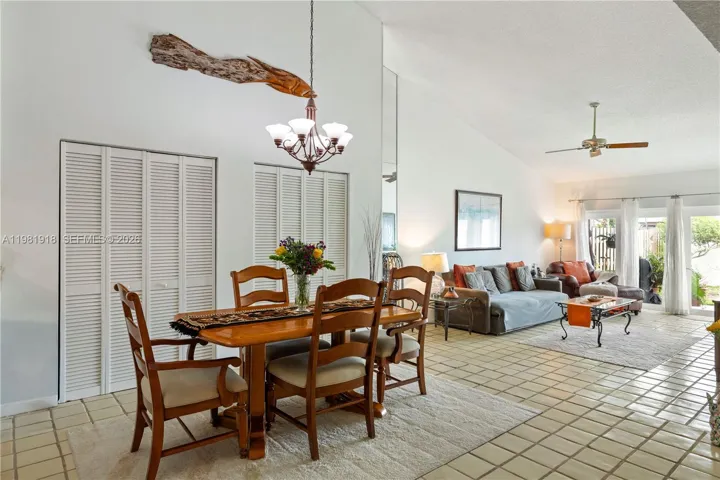 combo living dining