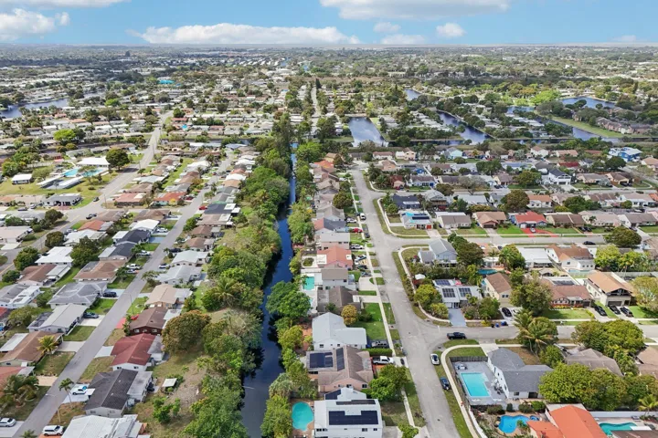 51-web-or-mls-SW 20th St-S0703-049
