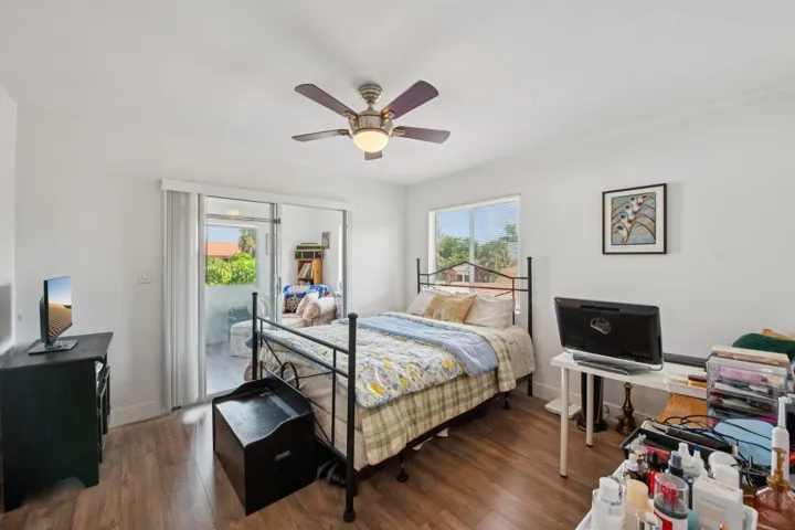 29-web-or-mls-SW 20th St-S0703-027