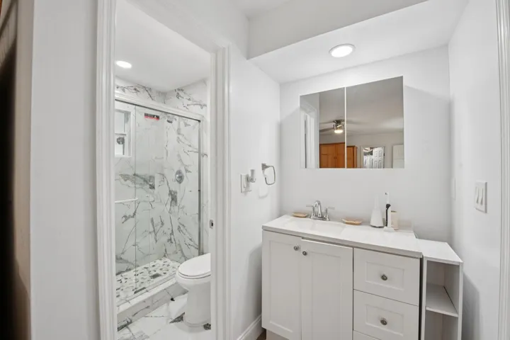 27-web-or-mls-SW 20th St-S0703-025