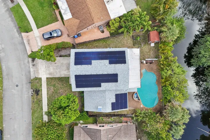 49-web-or-mls-SW 20th St-S0703-047