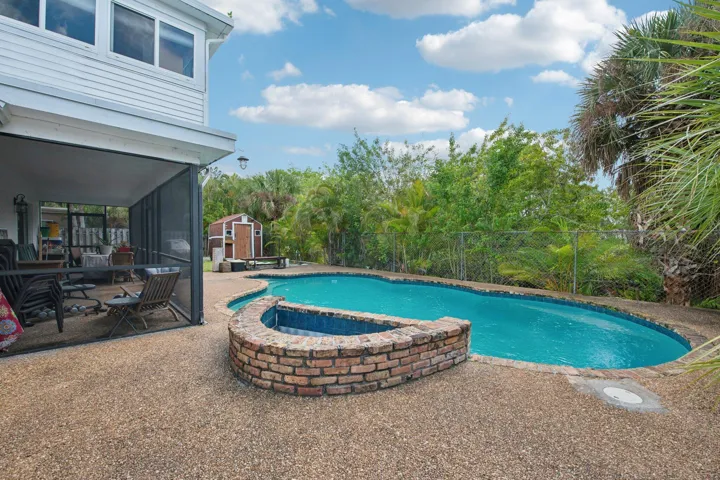 42-web-or-mls-SW 20th St-S0703-040