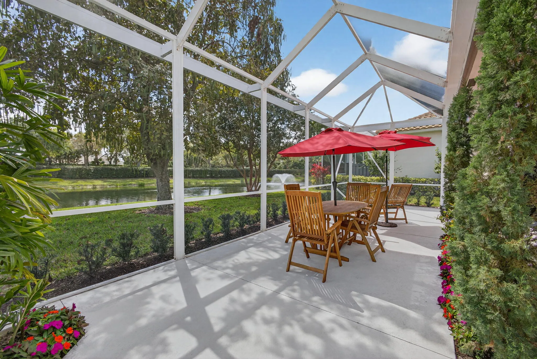 PATIO/VIEW