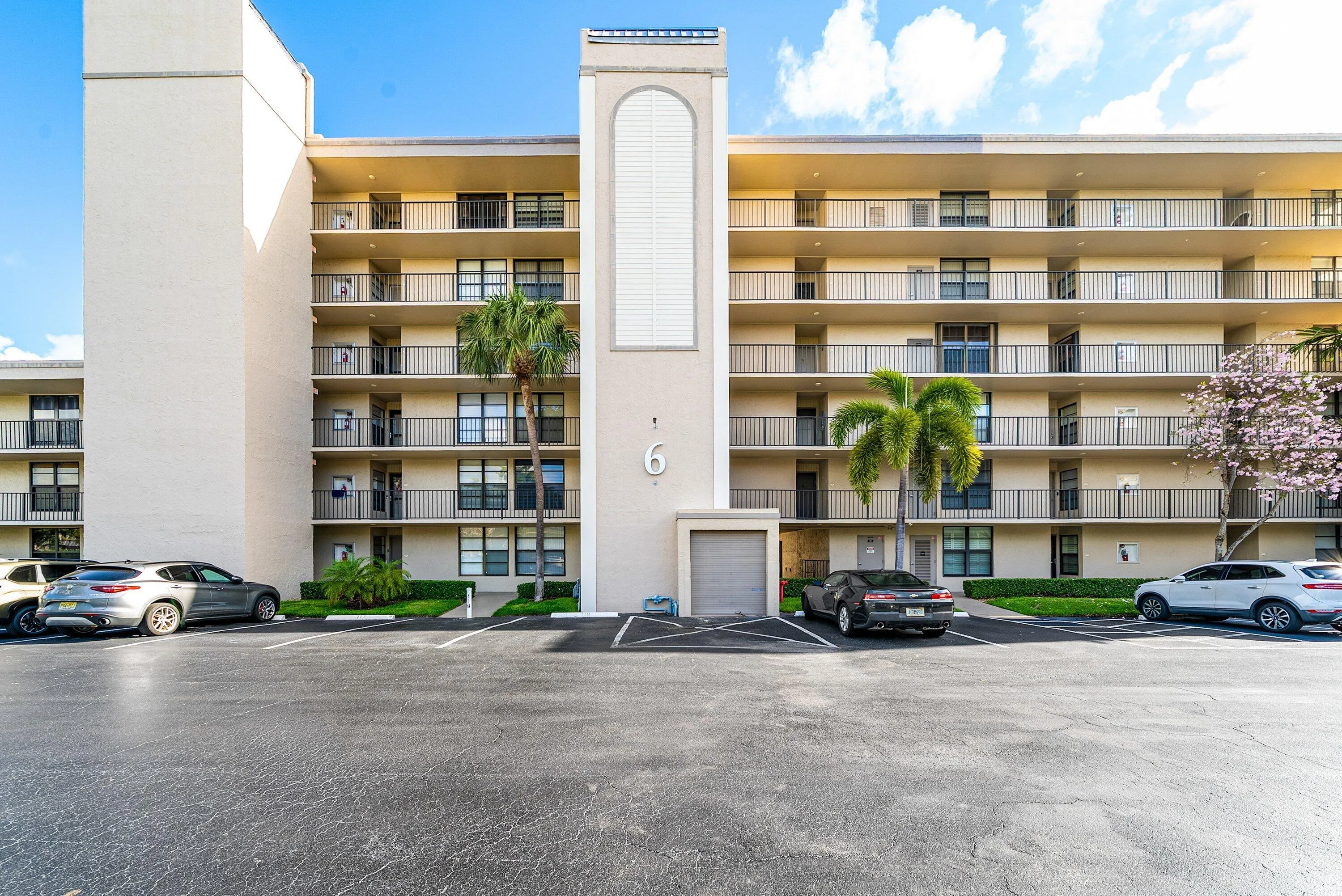 001-6RoyalPalmWay-BocaRaton-FL-33432-SMA