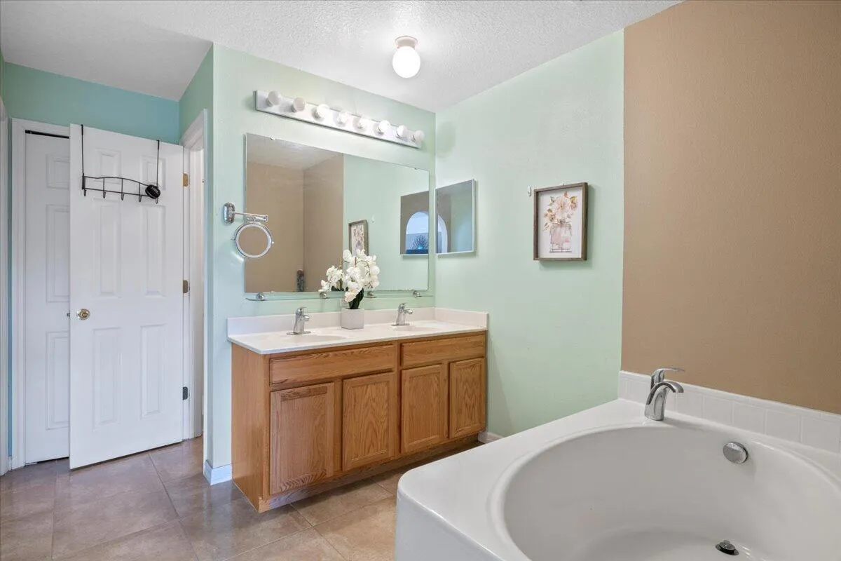 Property photo 48
