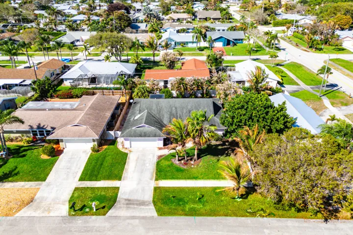 035-4153RussellStreet-Jupiter-FL-33469-F