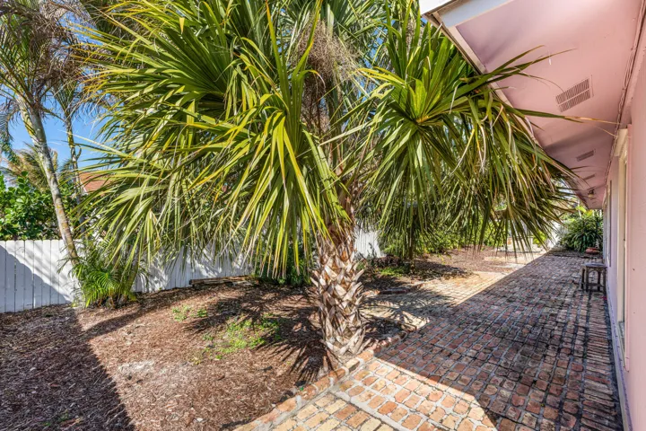 034-4153RussellStreet-Jupiter-FL-33469-F