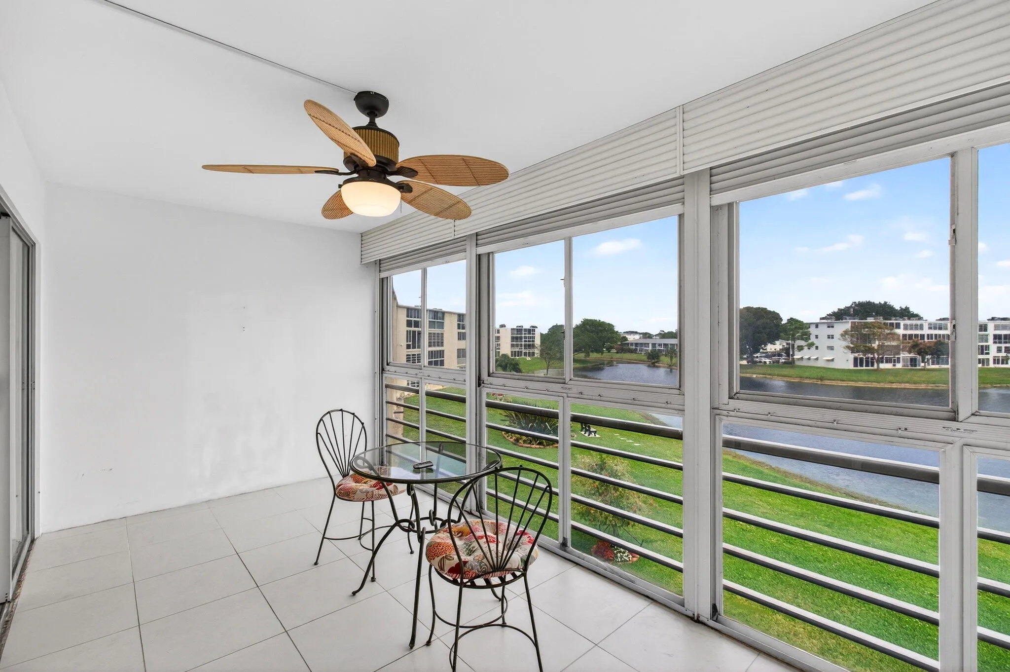 Screened in Balcony & Waterviews