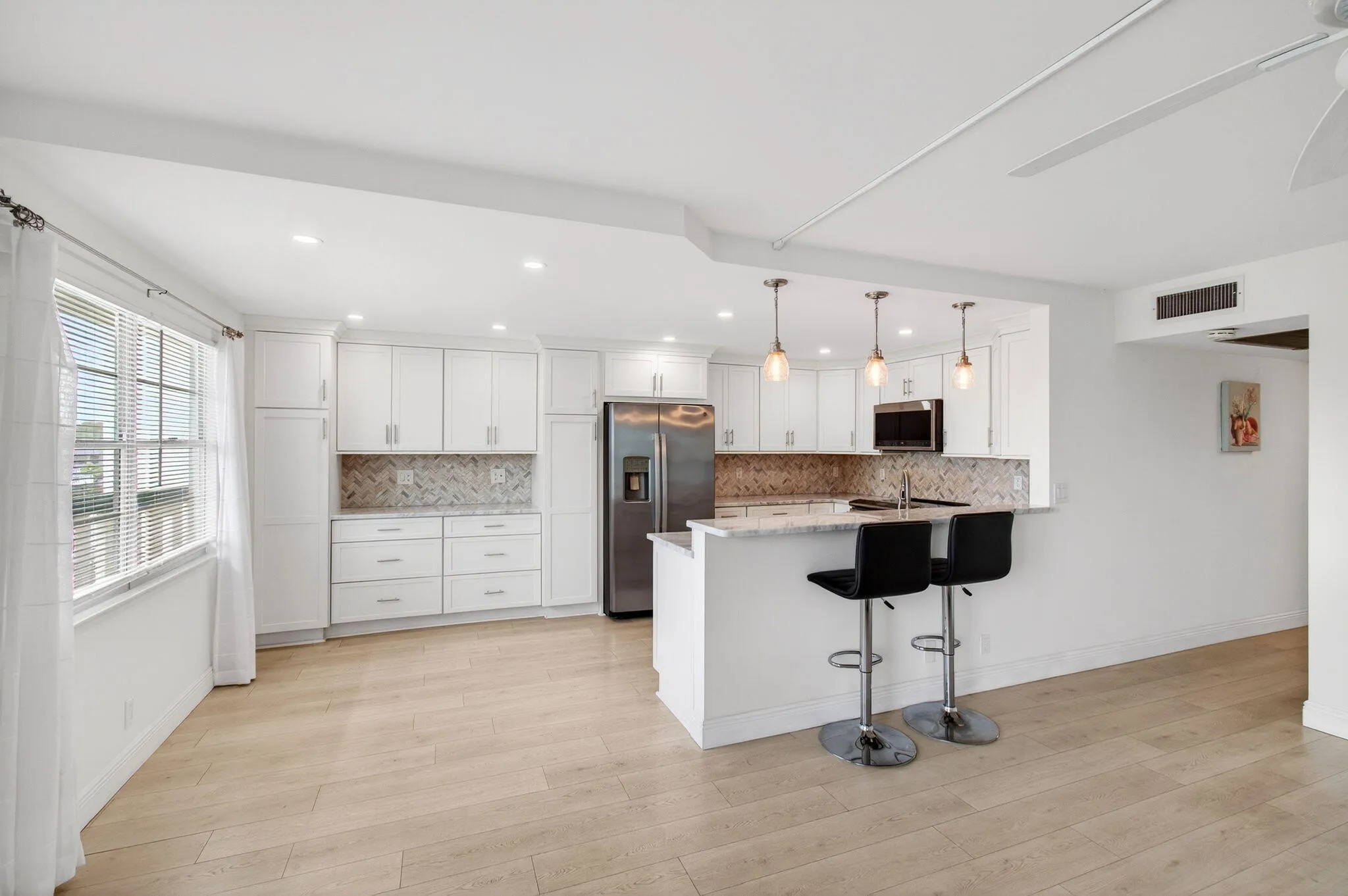 Updated White and Bright Kitchen