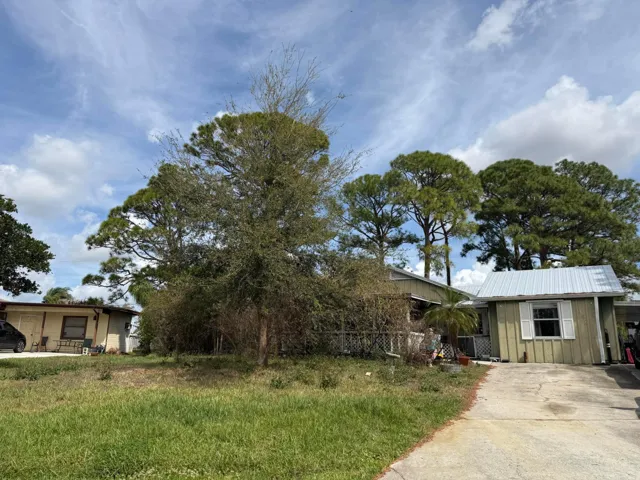 Front Ext.