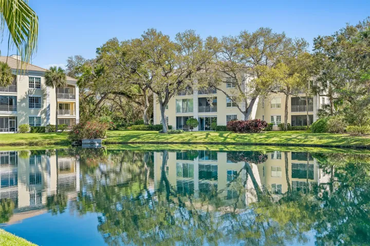 200_Sable_Oak_Lane_-_204-323_18