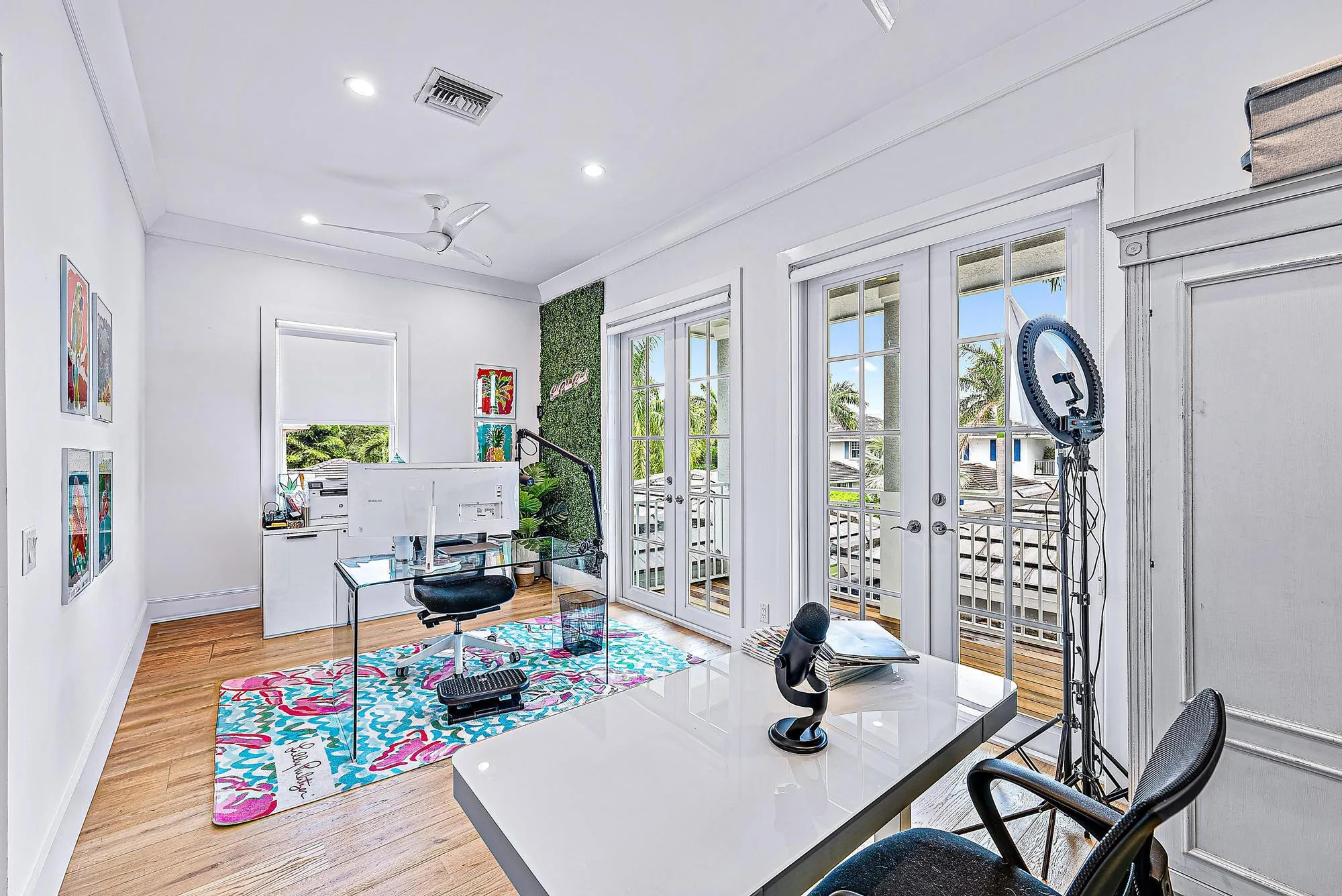 2500 ESTATES DRIVE