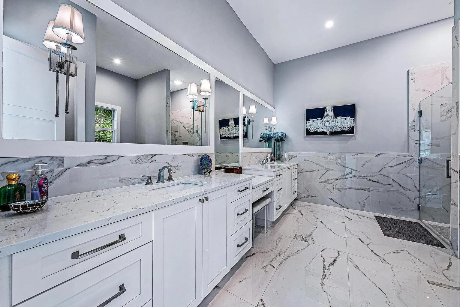 2500 ESTATES DRIVE