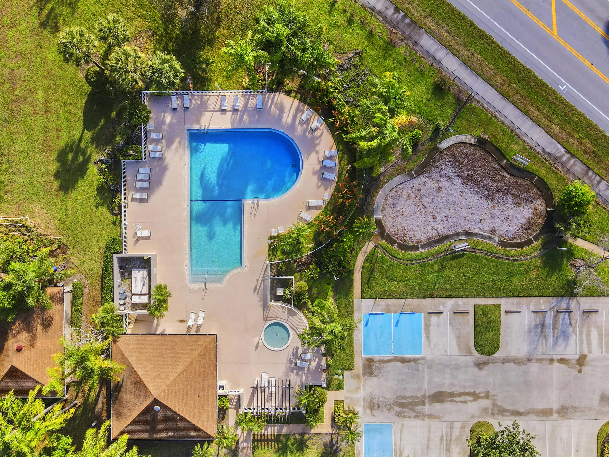 Property photo 43
