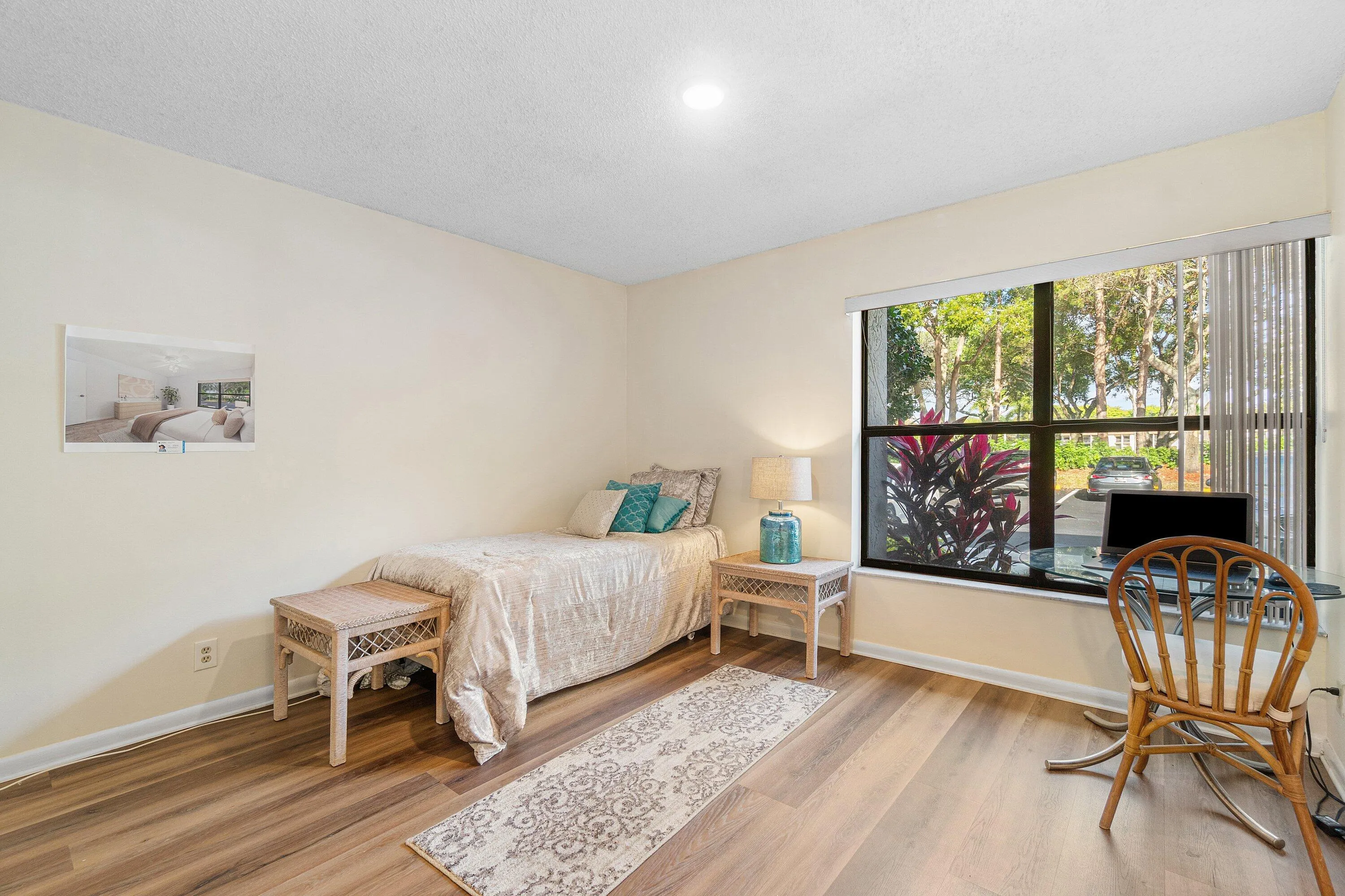 Large Picture Window