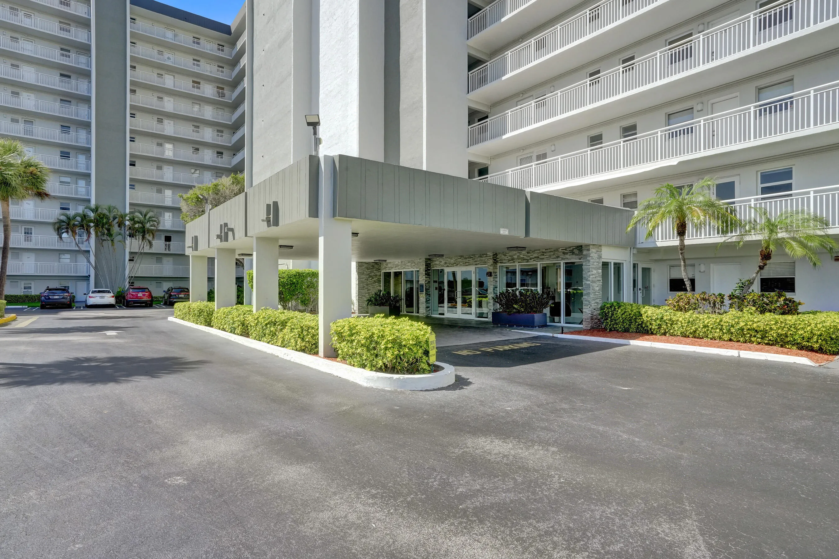 The lobby drop off area welcomes your guests.