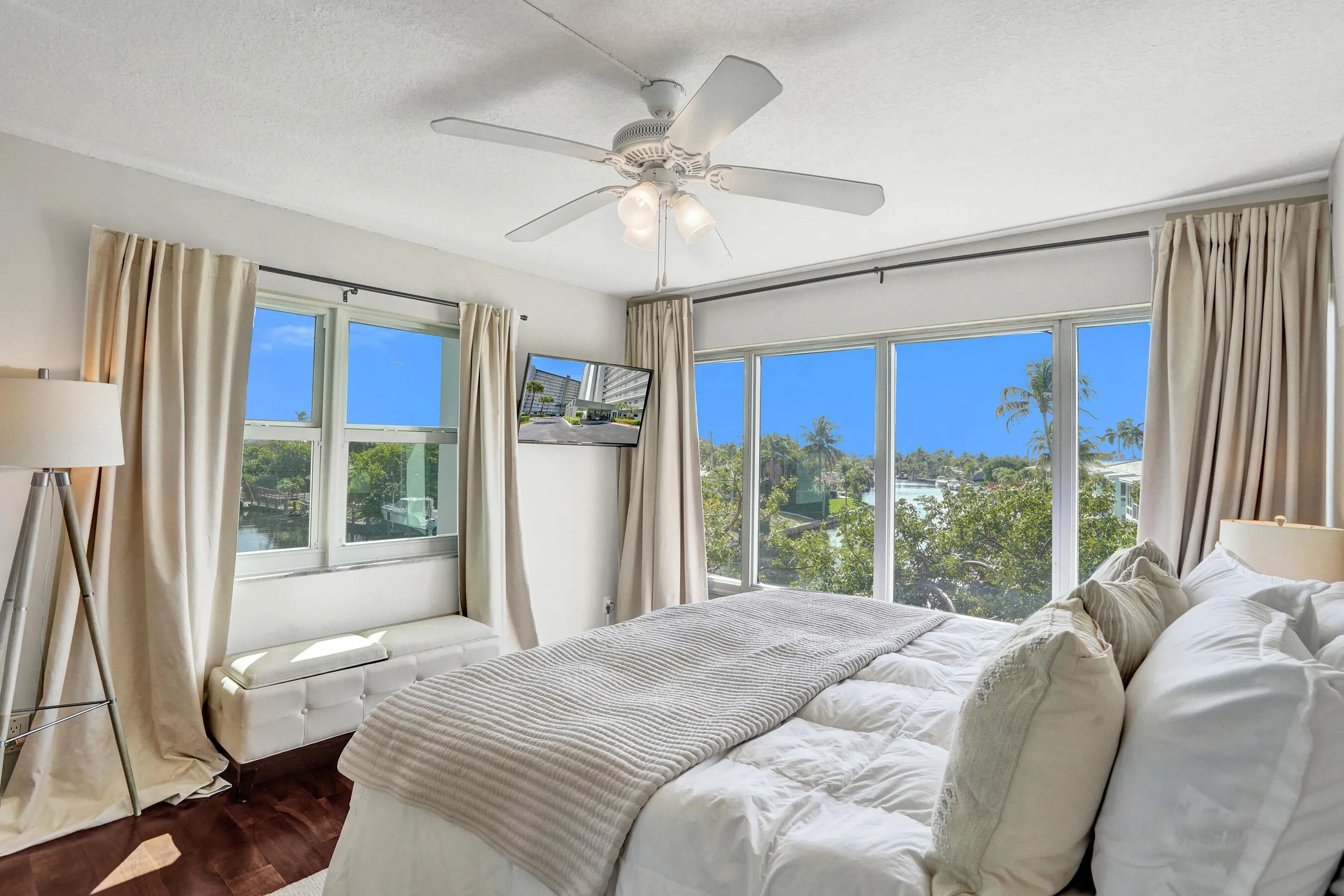 Waking up to a beautiful view.