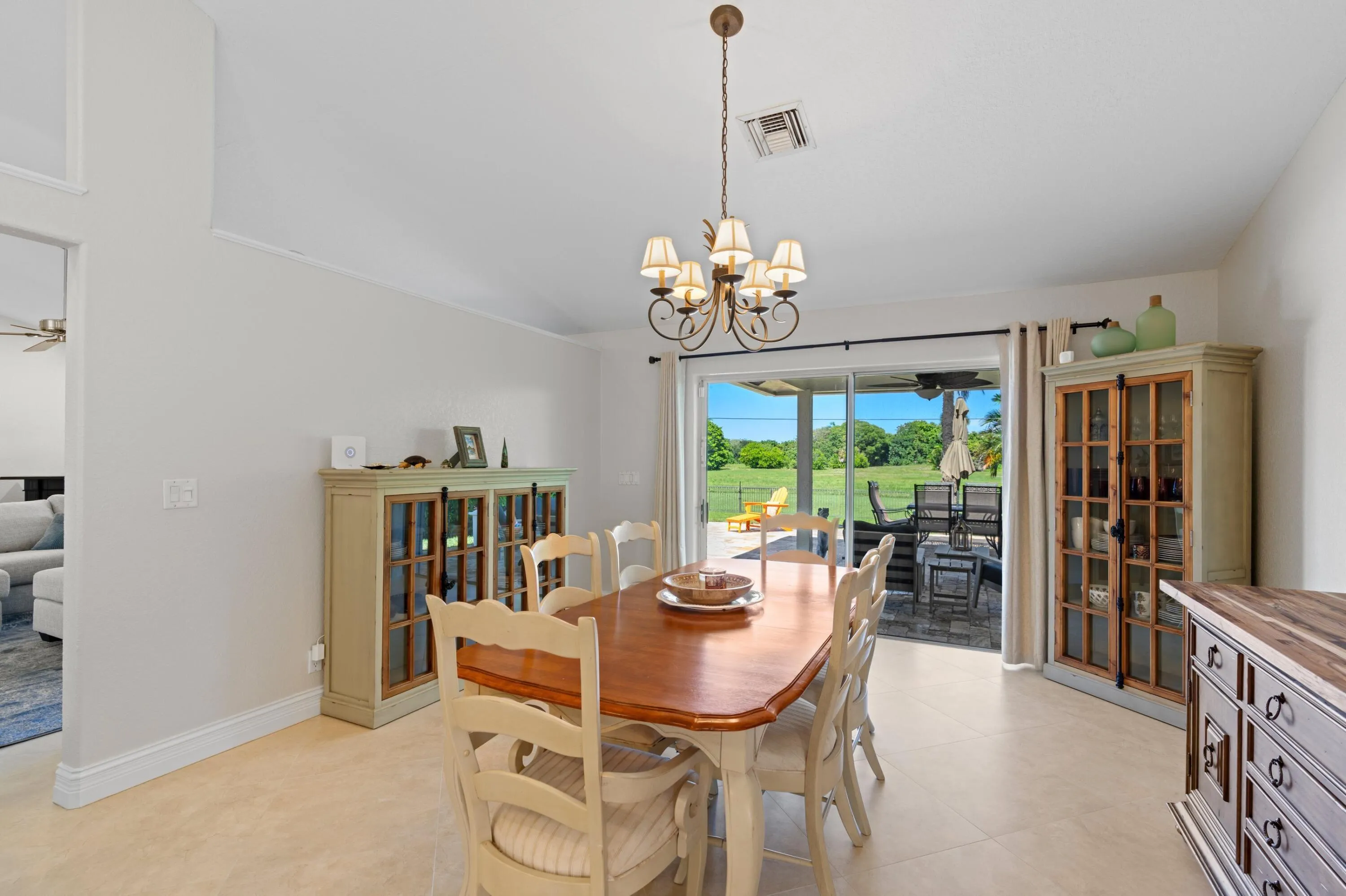 Dining​​‌​​​​‌​​‌‌​‌‌​​​‌‌​‌​‌​‌​​​‌​​ Room