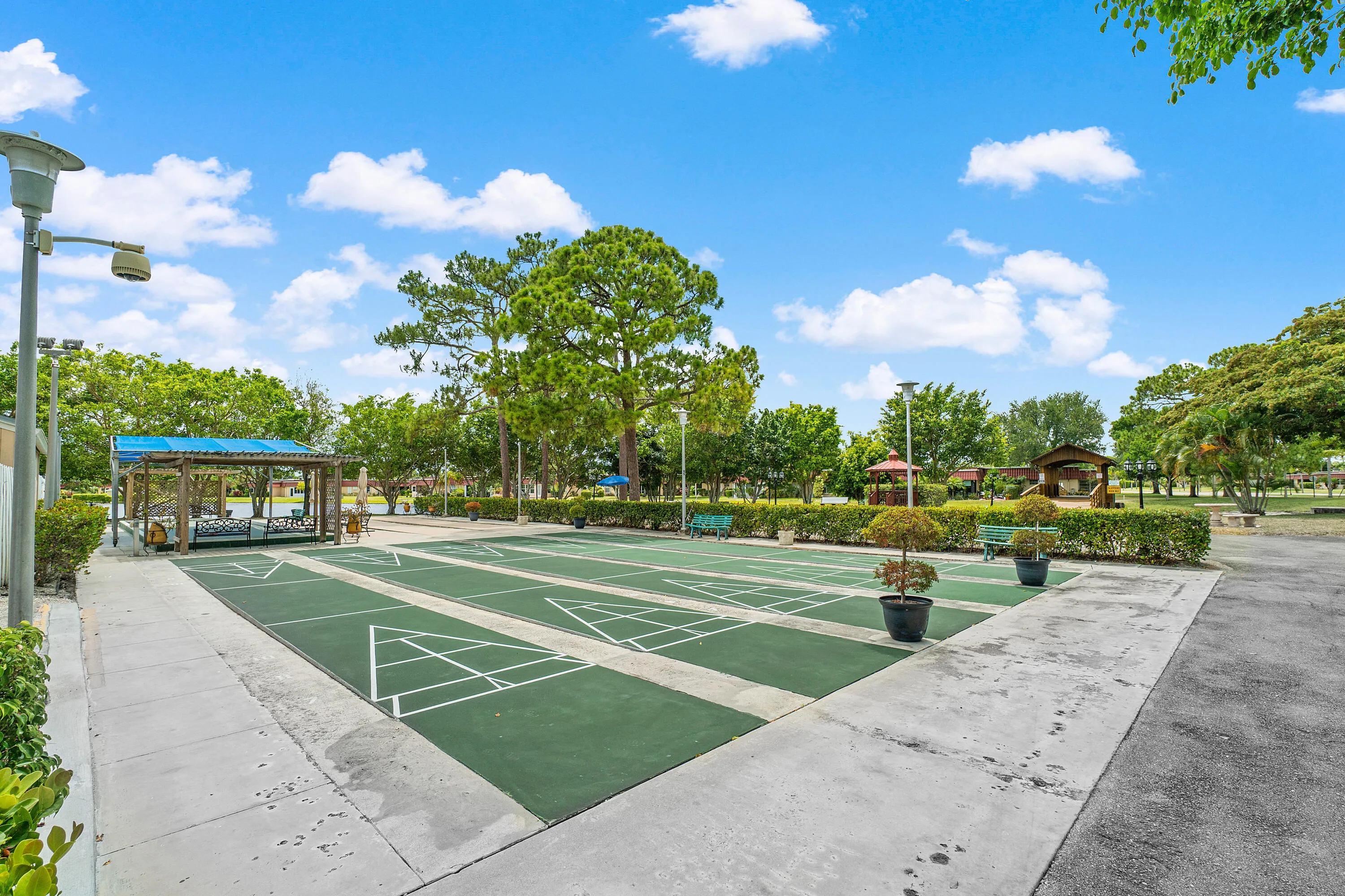039-733NantucketCircle-Greenacres-FL-334