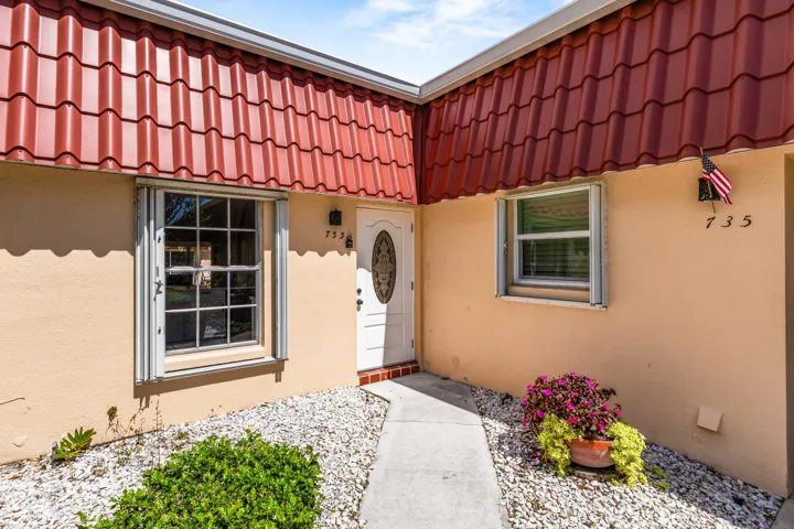 003-733NantucketCircle-Greenacres-FL-334