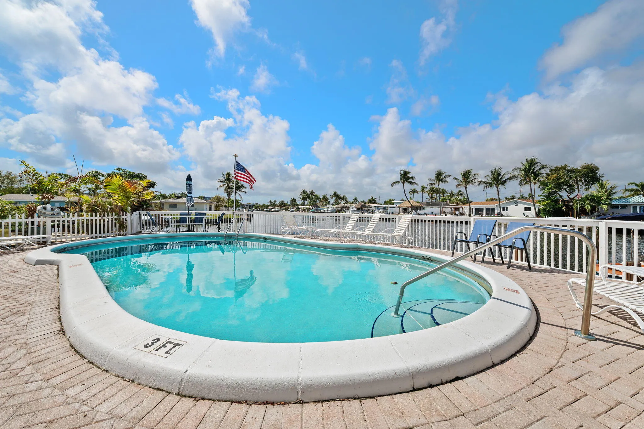 20-web-or-mls-1780-se-4th-st-11