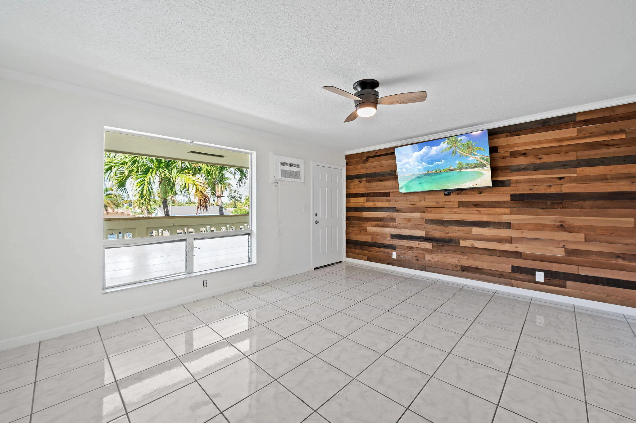 7-web-or-mls-1780-se-4th-st-11