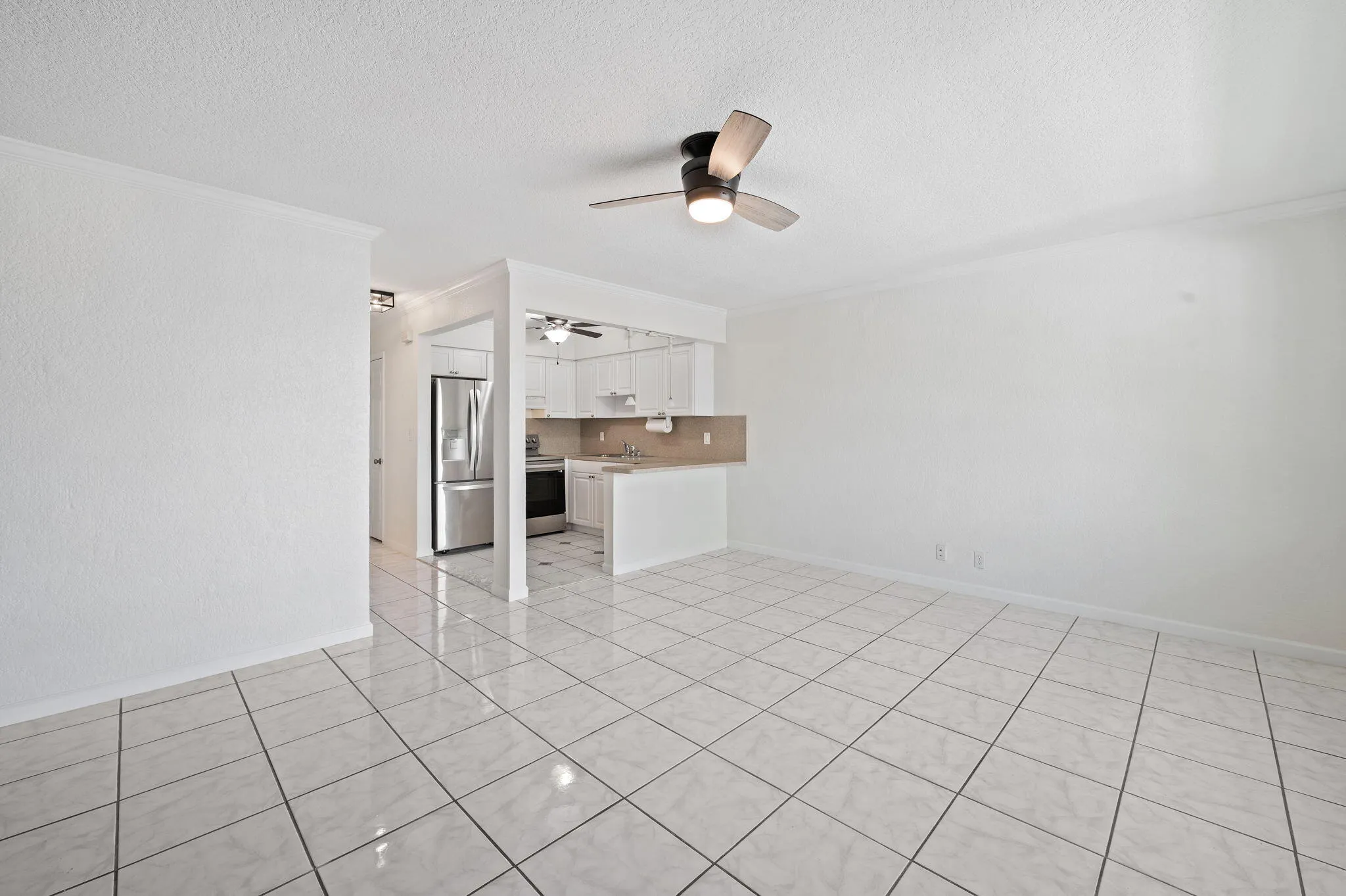 5-web-or-mls-1780-se-4th-st-11