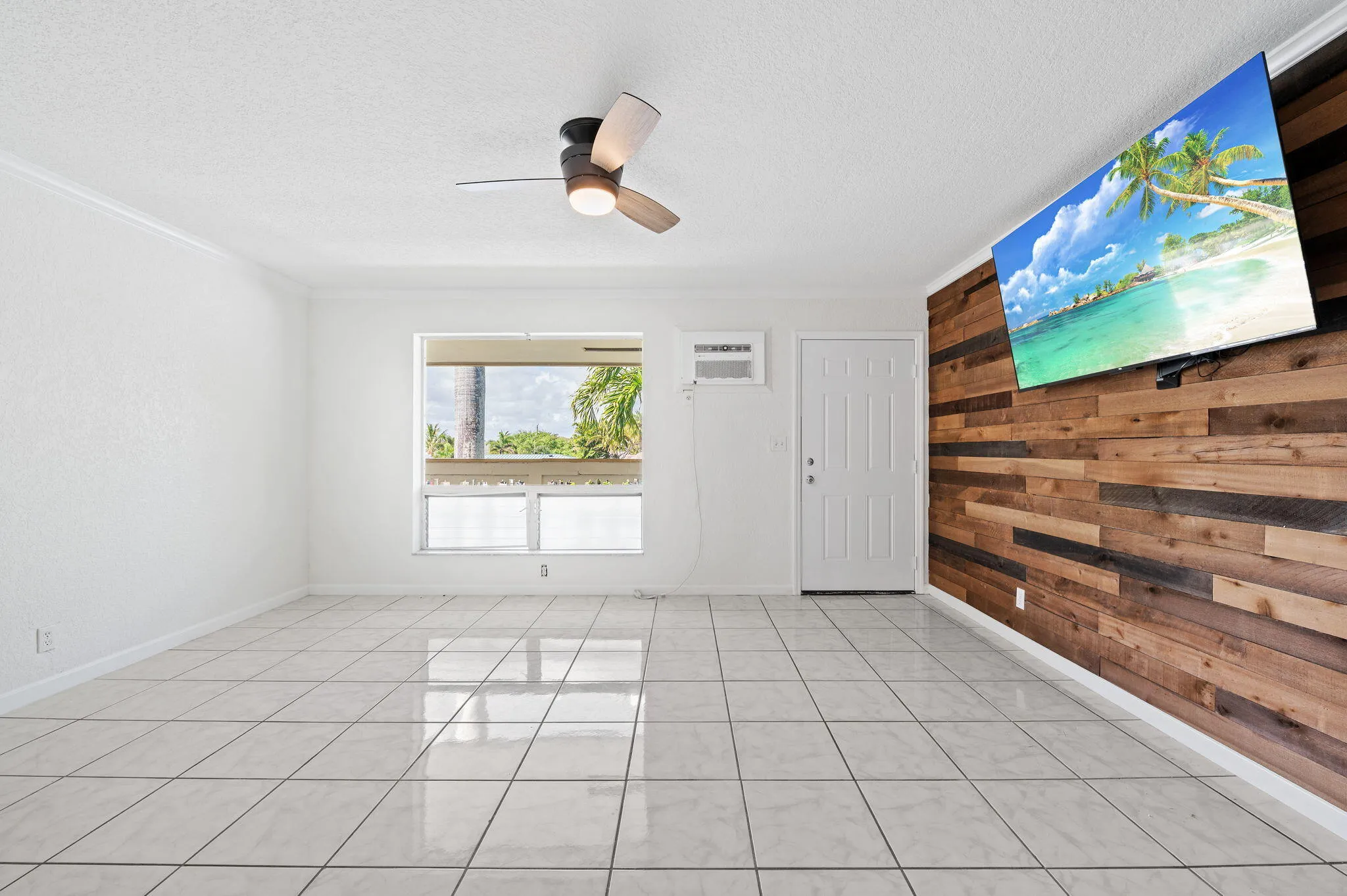 8-web-or-mls-1780-se-4th-st-11