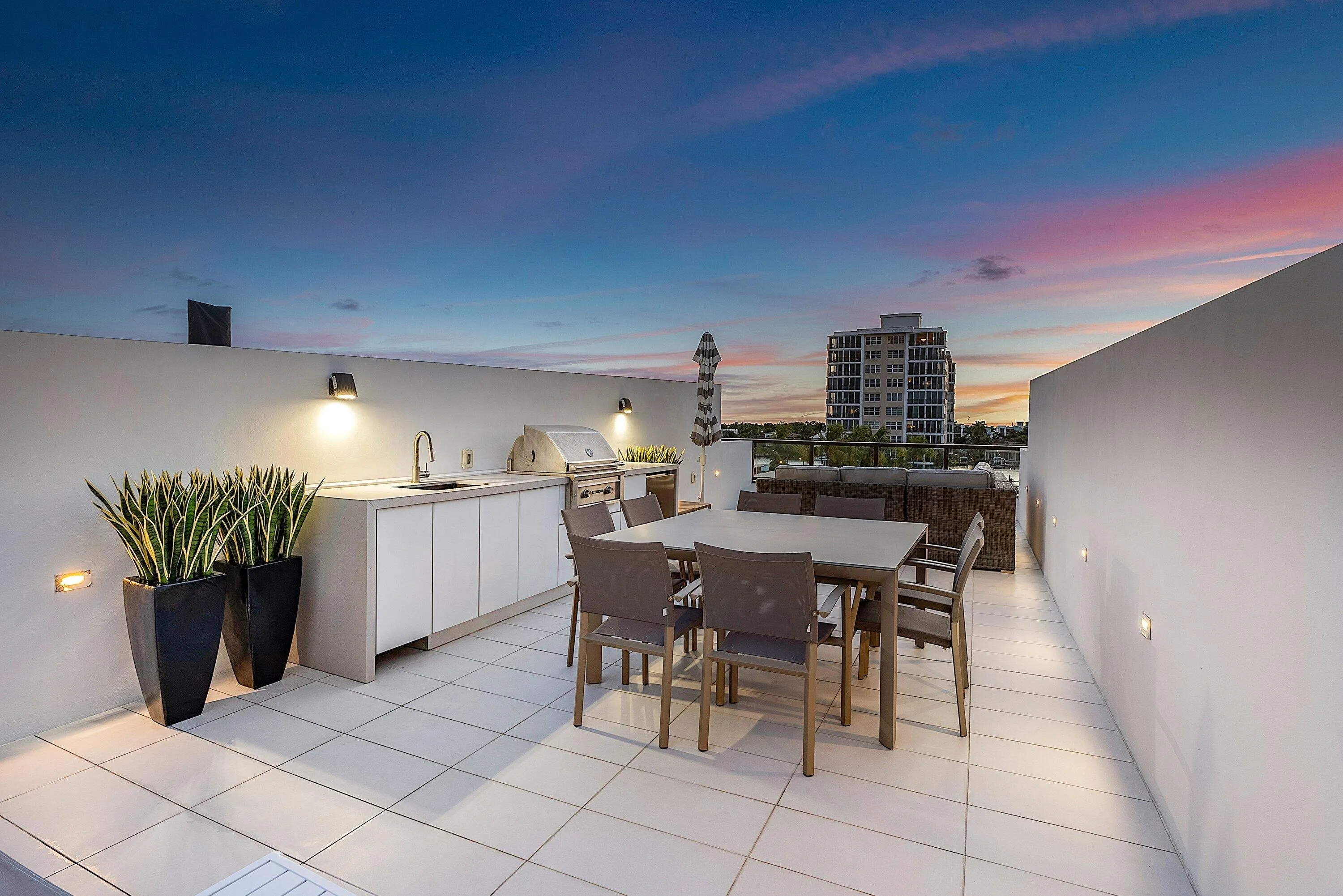 055-344VenetianDrive-101-DelrayBeach-FL-