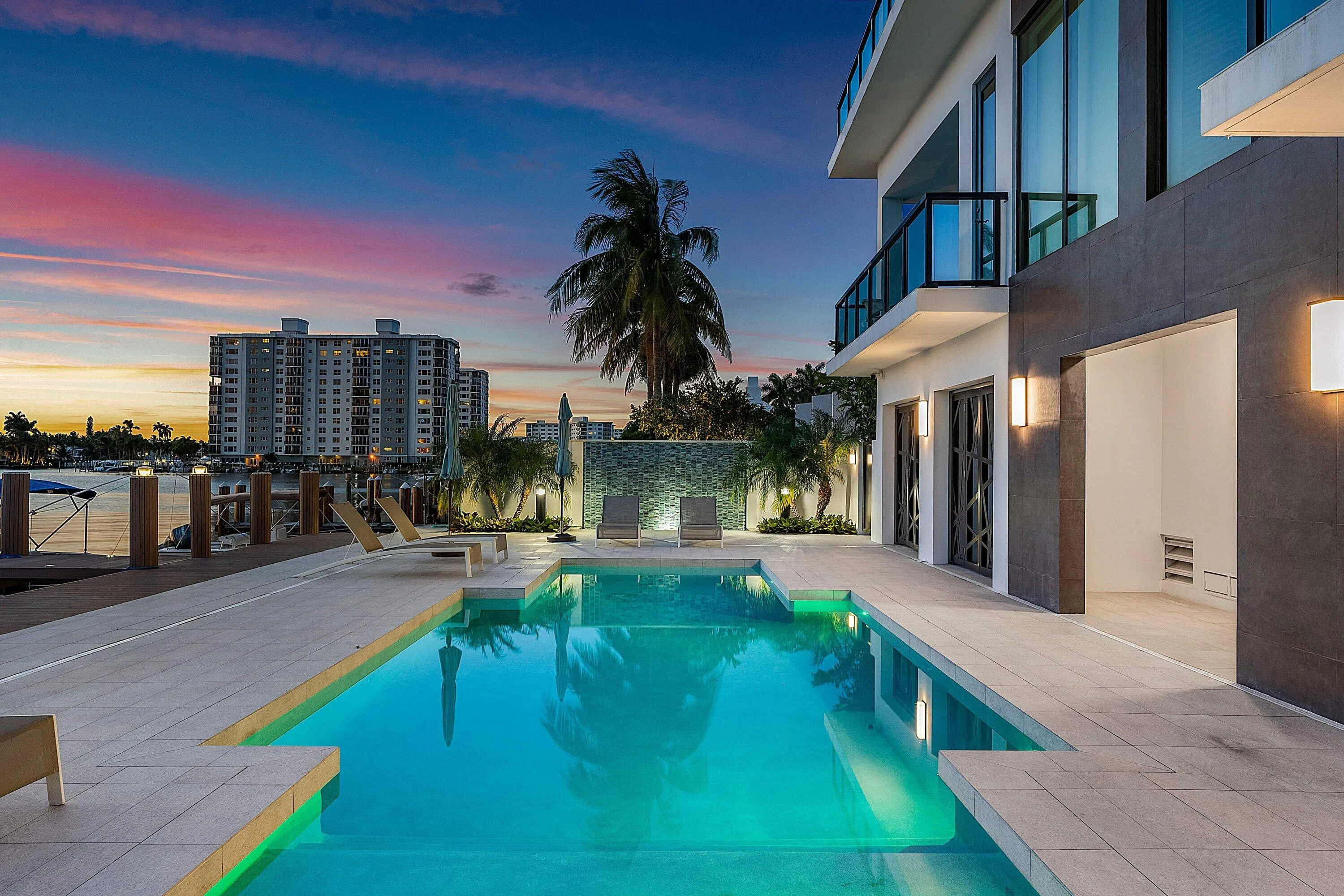 062-344VenetianDrive-101-DelrayBeach-FL-