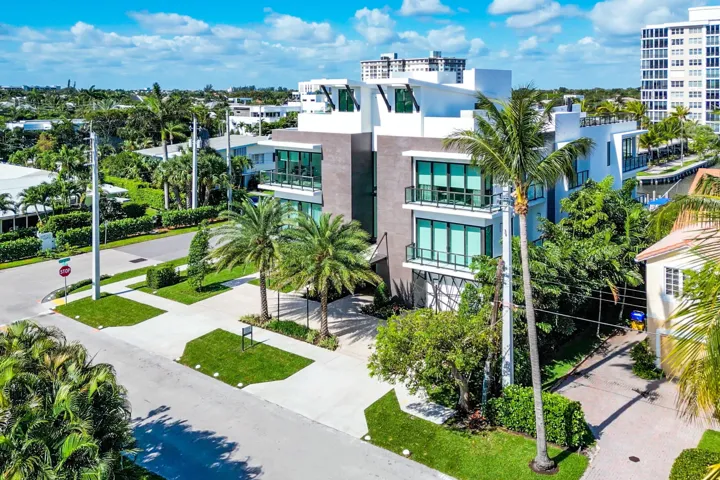 065-344VenetianDrive-101-DelrayBeach-FL-