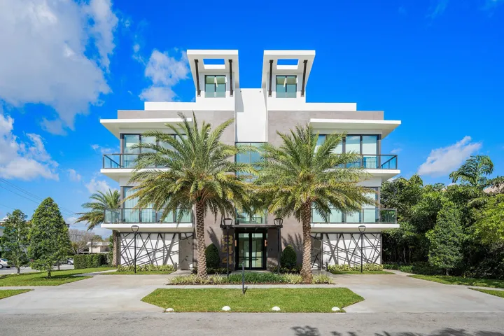 002-344VenetianDrive-101-DelrayBeach-FL-