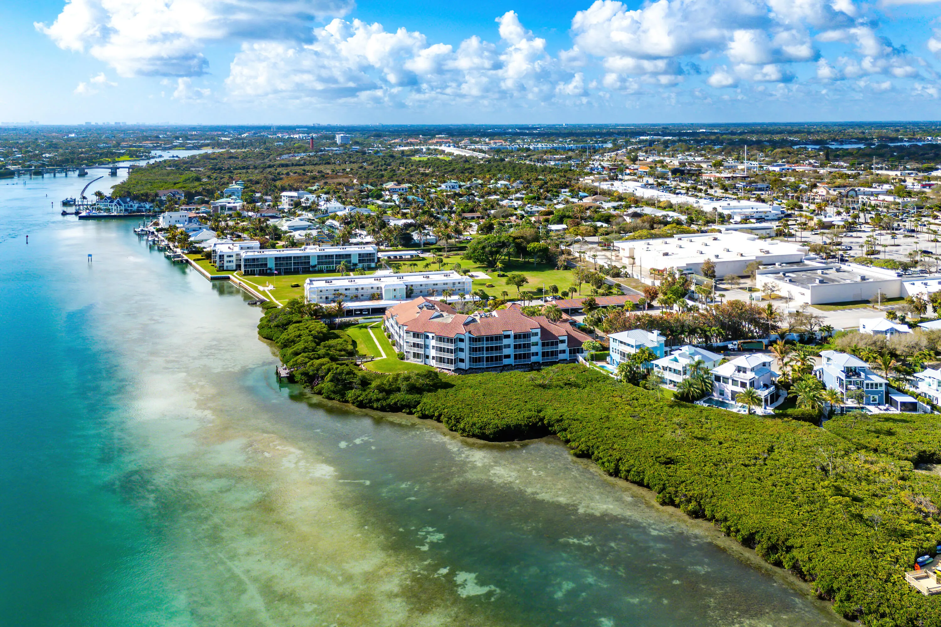 039-200WaterwayRoad-104-Tequesta-FL-3346