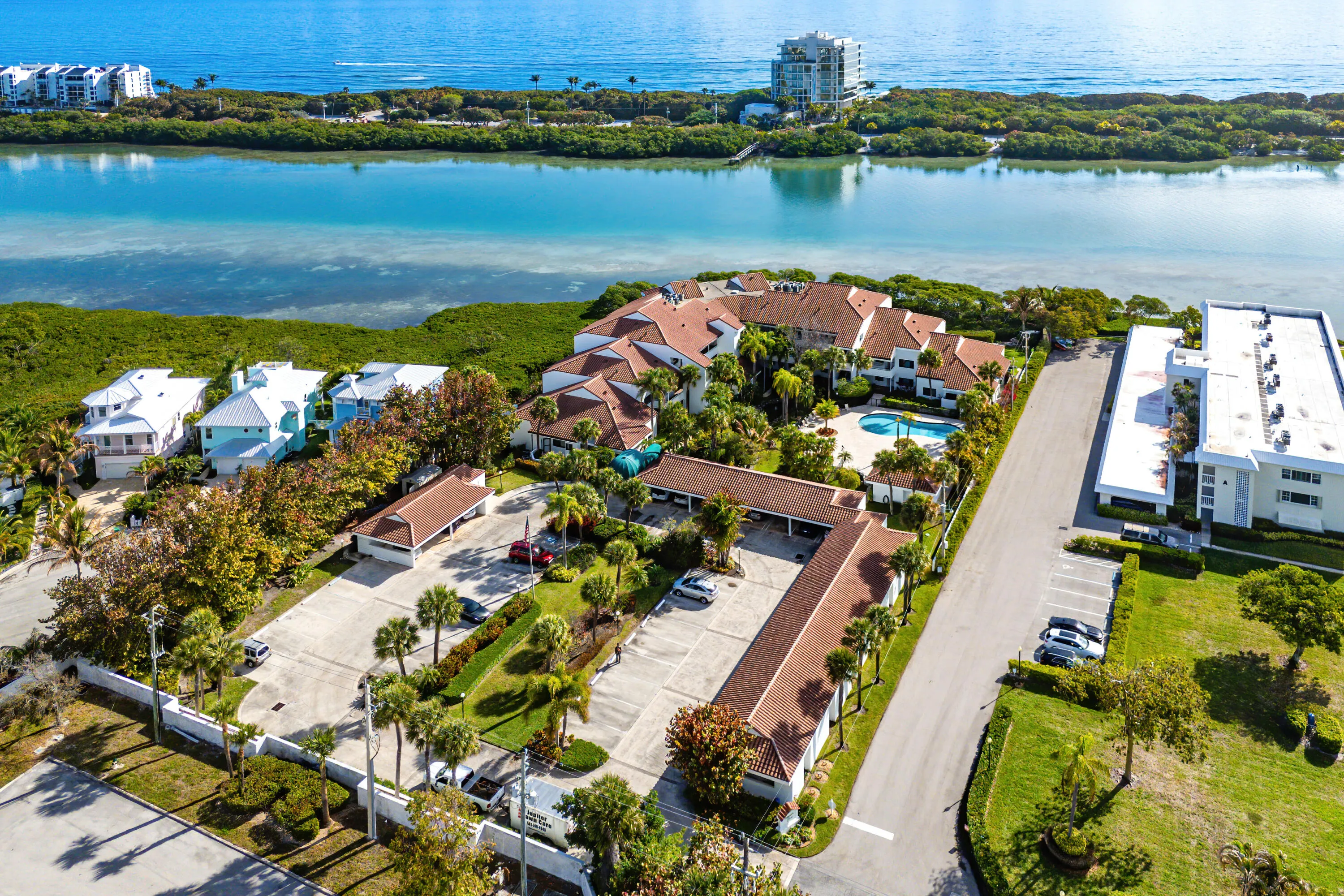 034-200WaterwayRoad-104-Tequesta-FL-3346