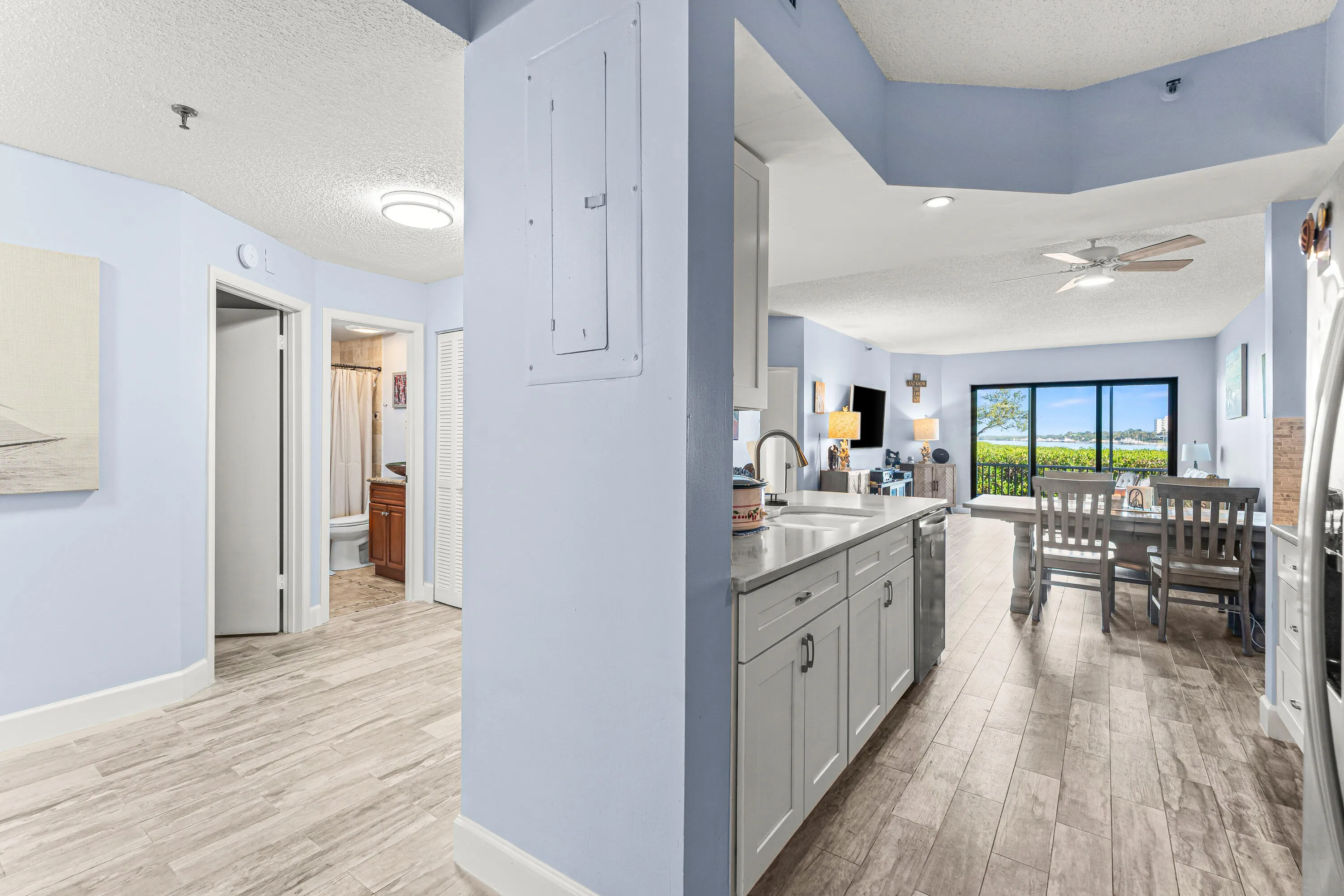 011-200WaterwayRoad-104-Tequesta-FL-3346