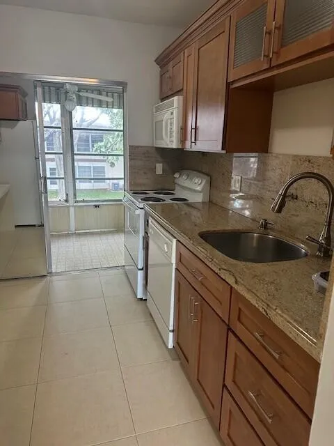 PIC 4