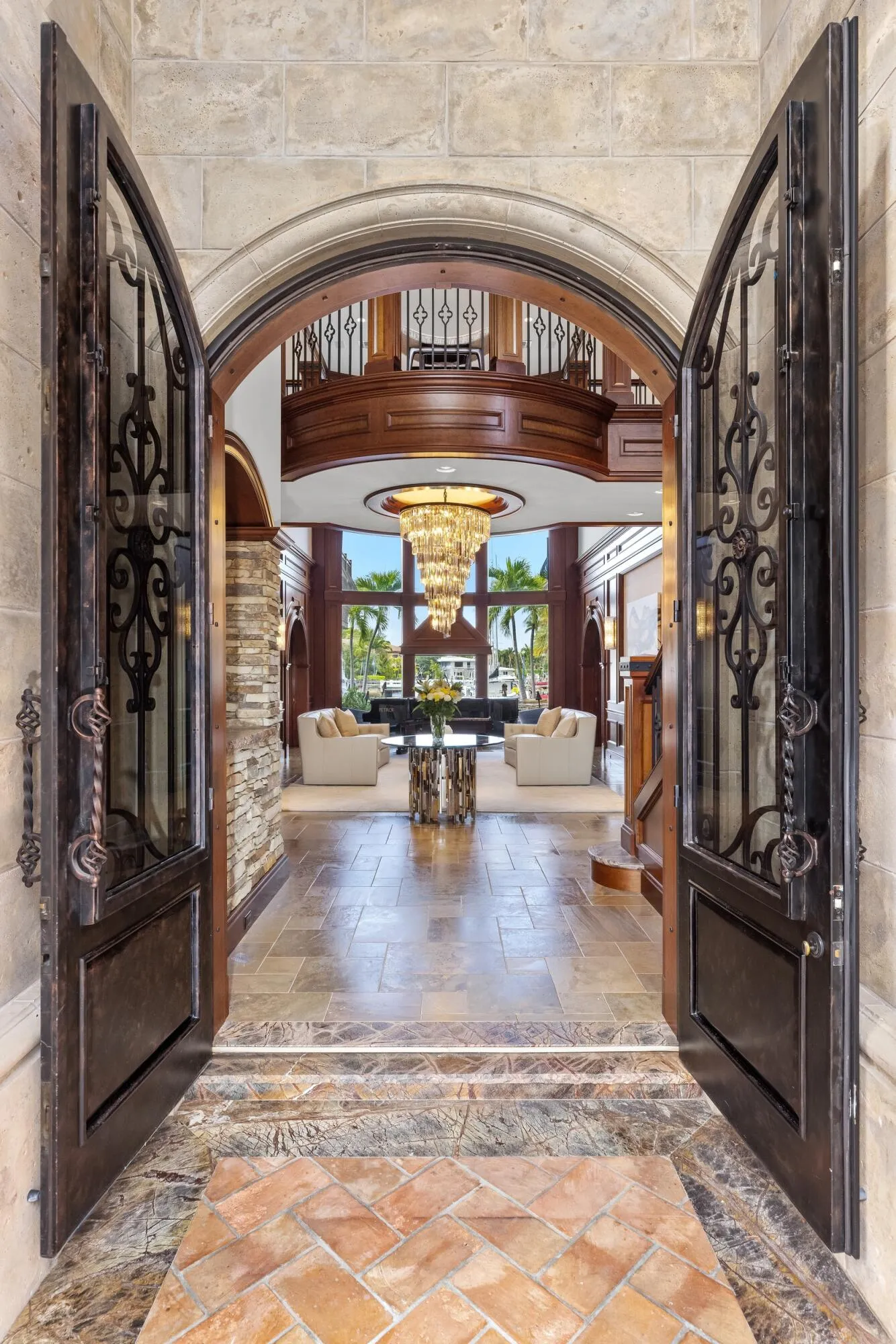 Foyer 3