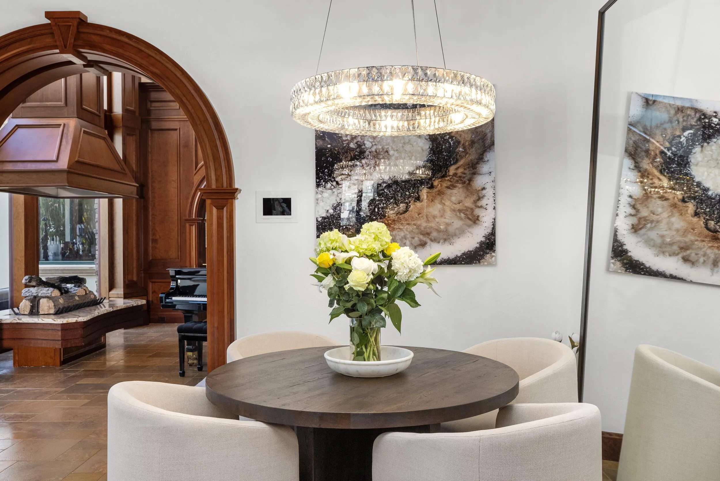 Breakfast Area 1