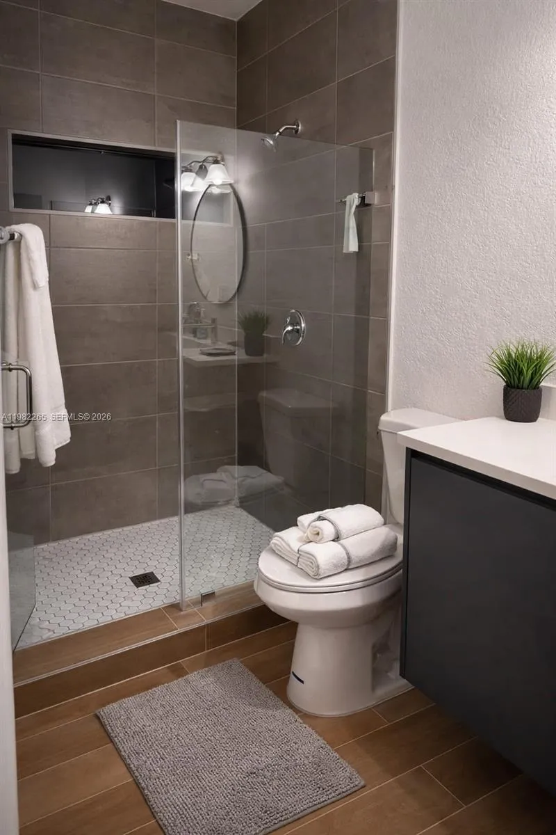Walk- In Glass Shower- Sleek & Modern