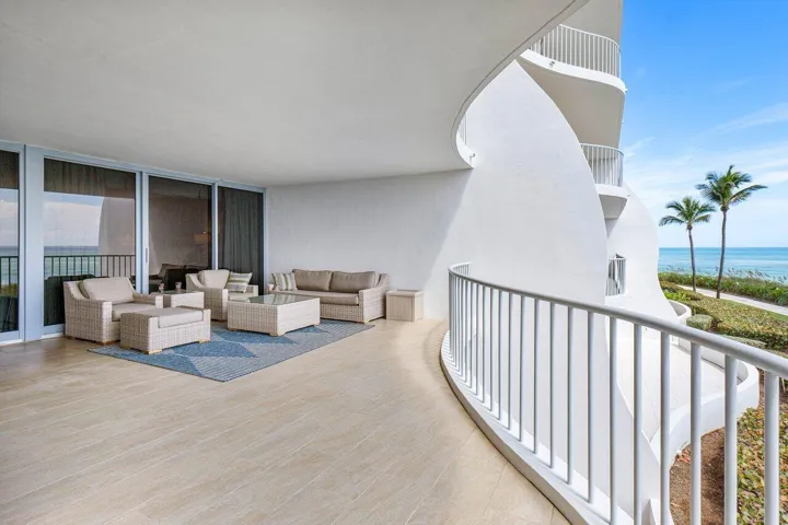037-2001SoutheastSailfishPointBoulevard-