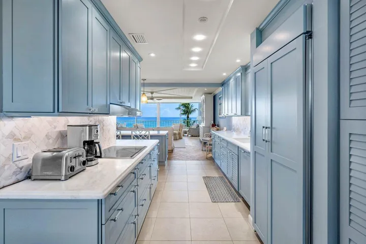 008-2001SoutheastSailfishPointBoulevard-