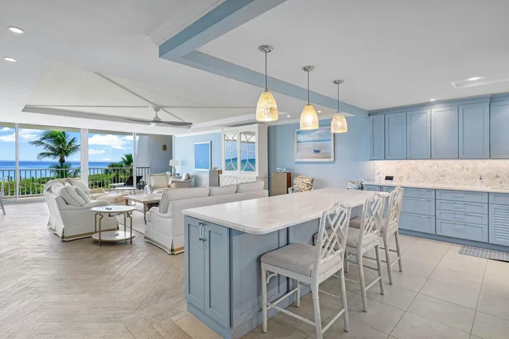 013-2001SoutheastSailfishPointBoulevard-