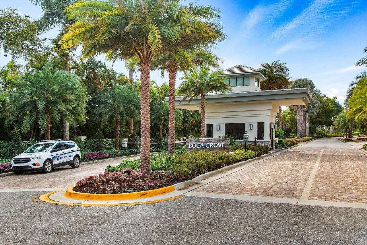067-7060IslegrovePlace-BocaRaton-FL-3343